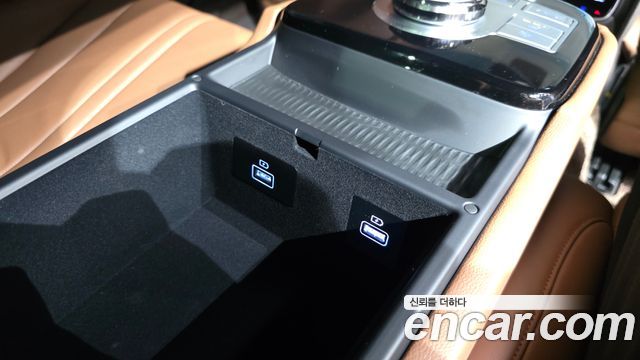 Genesis G80 (RG3) Gasoline 2.5 Turbo AWD 2024 — фото 33