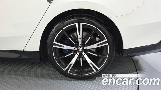BMW 5 Series (G60) 530i xDrive M Sport 2025 — фото 27