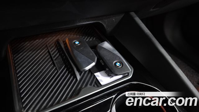 BMW 5 Series (G60) 530i xDrive M Sport 2025 — фото 37