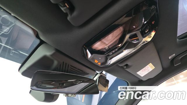 BMW 5 Series (G60) 530i xDrive M Sport 2025 — фото 38