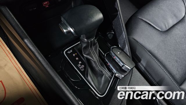 Kia Niro 1.6 HEV Prestige 2021 — фото 9