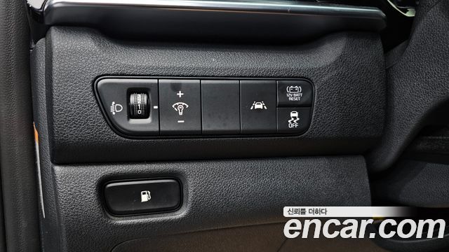 Kia Niro 1.6 HEV Prestige 2021 — фото 18