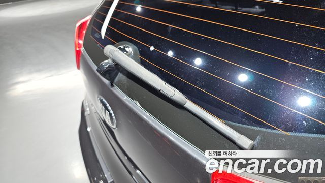 Kia Niro 1.6 HEV Prestige 2021 — фото 29