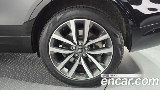 Land Rover Discovery 5 P360 R-Dynamic SE 2022 — фото 27