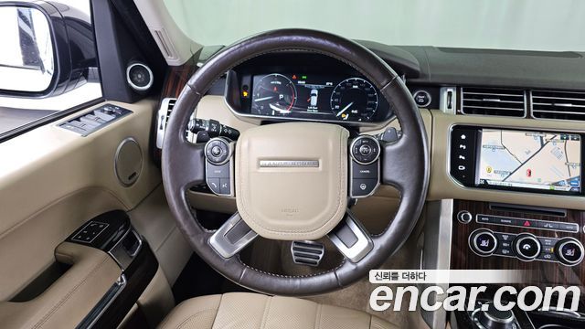 Land Rover Range Rover (IV) 4.4 SDV8 Vogue SE DIESEL 2016 — фото 13