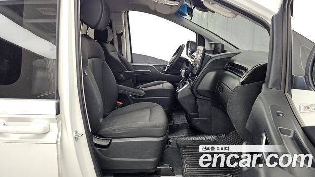 Hyundai Staria Cargo 5-Seater Smart 2022 — фото 11