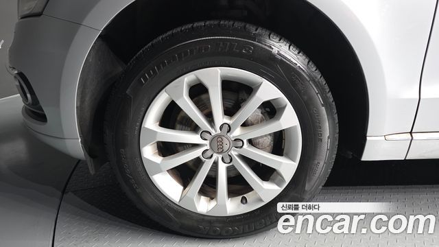 Audi Q5 2.0 TDI Quattro 8R 2014 — фото 5