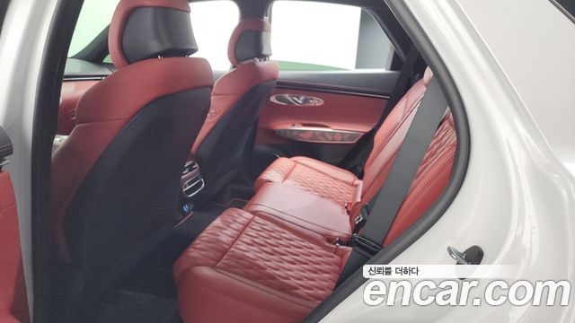 Genesis GV70 2.5T Gasoline AWD 2022 — фото 19