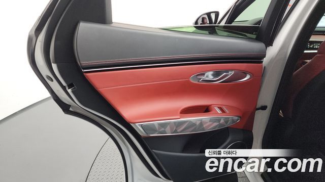 Genesis GV70 2.5T Gasoline AWD 2022 — фото 25