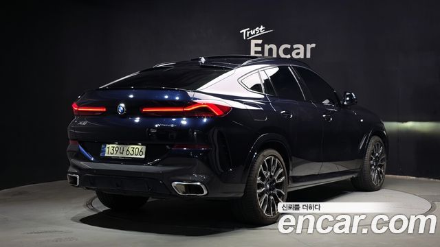 BMW X6 (G06) xDrive40i M Sport 2025 — фото 2