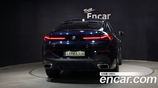 BMW X6 (G06) xDrive40i M Sport 2025 — фото 4