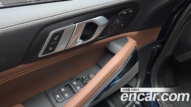 BMW X6 (G06) xDrive40i M Sport 2025 — фото 23