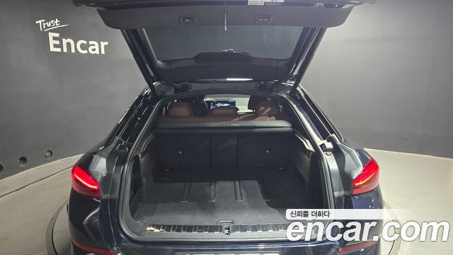 BMW X6 (G06) xDrive40i M Sport 2025 — фото 36