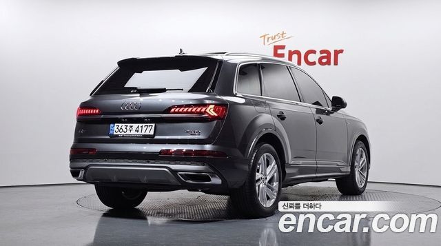 Audi Q7 (4M) 45 TDI Quattro Premium 2021 — фото 2