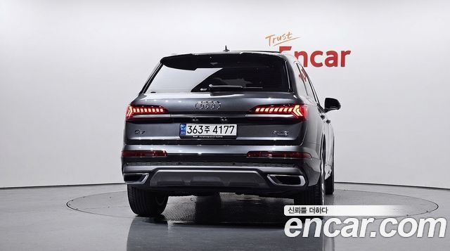 Audi Q7 (4M) 45 TDI Quattro Premium 2021 — фото 4