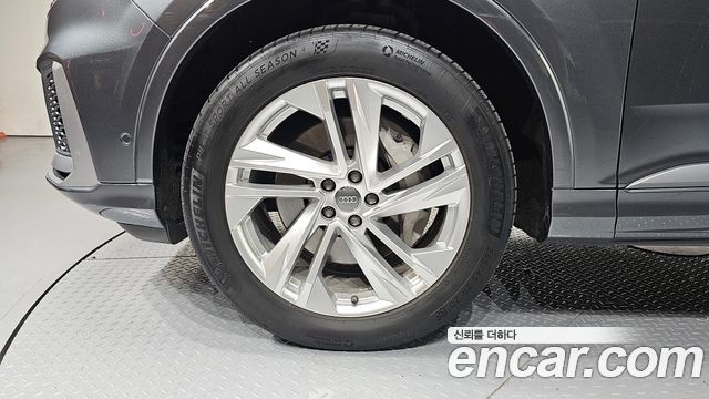 Audi Q7 (4M) 45 TDI Quattro Premium 2021 — фото 5