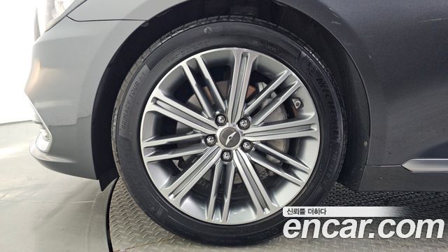 Genesis G80 3.3 GDI AWD Luxury 2017 — фото 5