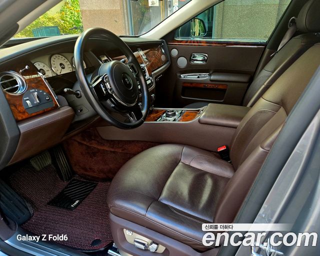 Rolls-Royce Ghost 6.6 V12 2014 — фото 8