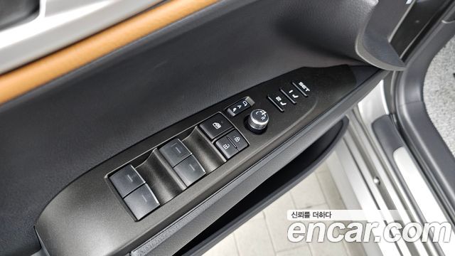 Toyota Camry (XV80) 2.5 XLE Premium Hybrid 2026 — фото 29