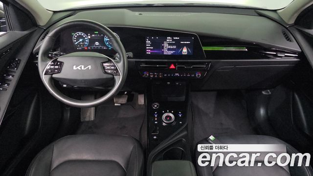 Kia Niro Prestige 2024 — фото 7