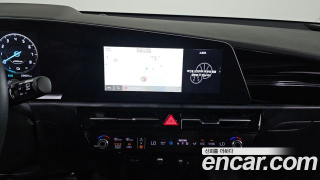 Kia Niro Prestige 2024 — фото 14
