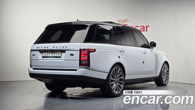 Land Rover Range Rover (IV) 4.4 SDV8 AB LWB DIESEL 2017 — фото 2