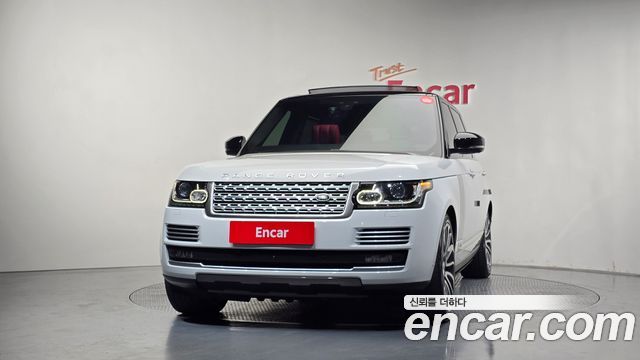 Land Rover Range Rover (IV) 4.4 SDV8 AB LWB DIESEL 2017 — фото 3