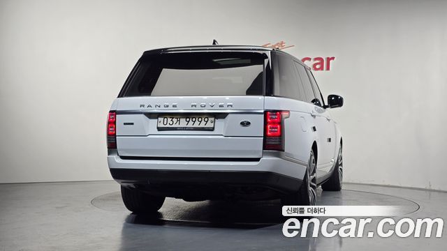 Land Rover Range Rover (IV) 4.4 SDV8 AB LWB DIESEL 2017 — фото 4
