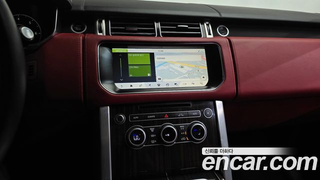 Land Rover Range Rover (IV) 4.4 SDV8 AB LWB DIESEL 2017 — фото 16