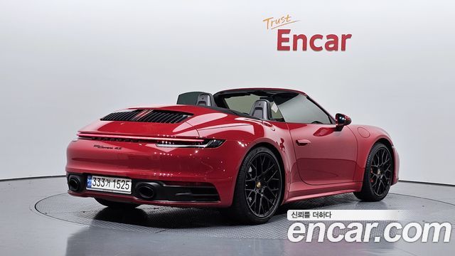 Porsche 911 (992) Carrera 4S Cabriolet 2021 — фото 2