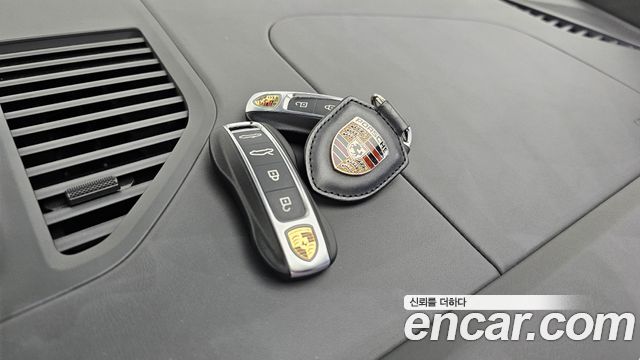 Porsche 911 (992) Carrera 4S Cabriolet 2021 — фото 29