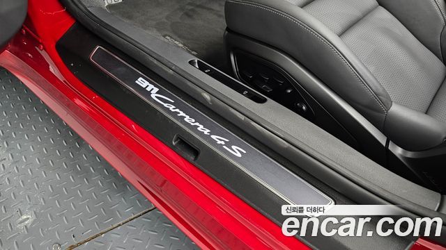 Porsche 911 (992) Carrera 4S Cabriolet 2021 — фото 35
