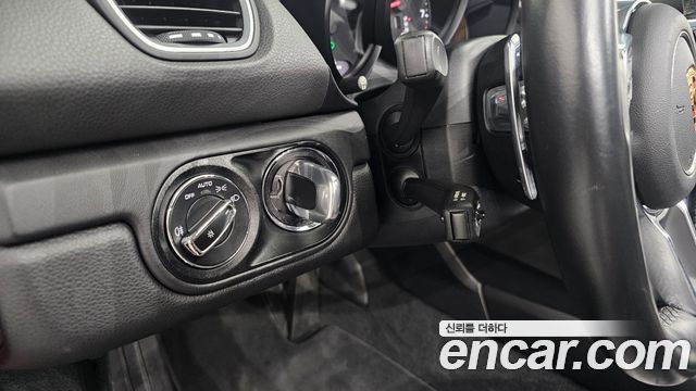 Porsche 718 Boxster 2.0 2018 — фото 17