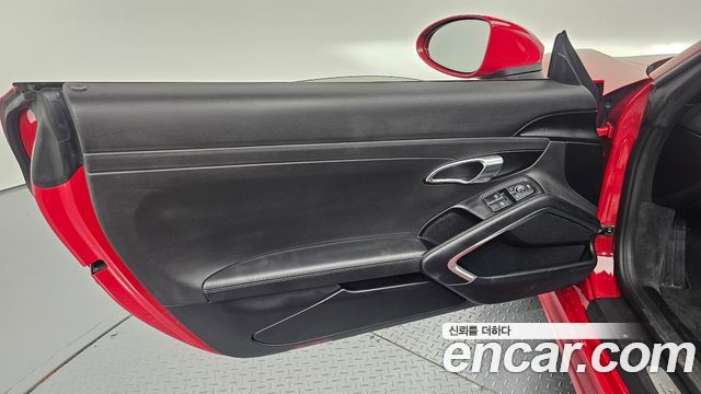 Porsche 718 Boxster 2.0 2018 — фото 24