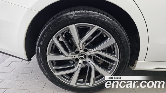 Mercedes-Benz E-Class (W214) E220d 4MATIC Exclusive 2024 — фото 5