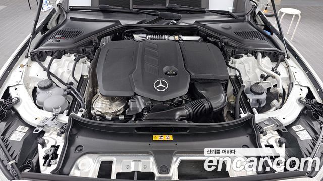 Mercedes-Benz E-Class (W214) E220d 4MATIC Exclusive 2024 — фото 6
