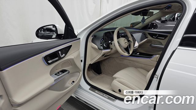 Mercedes-Benz E-Class (W214) E220d 4MATIC Exclusive 2024 — фото 10