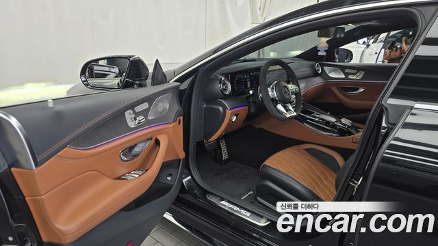Mercedes-Benz AMG GT 4Door 63 S 4MATIC+ 2021 — фото 10