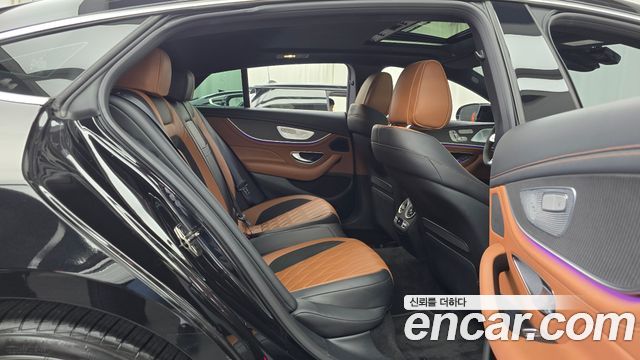 Mercedes-Benz AMG GT 4Door 63 S 4MATIC+ 2021 — фото 12