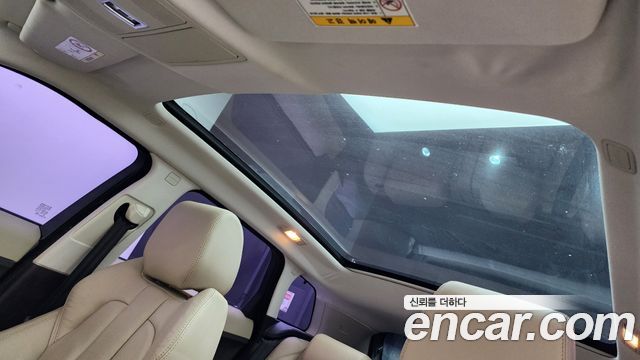 Land Rover Range Rover Evoque 2.2 SD4 Pure 2015 — фото 17