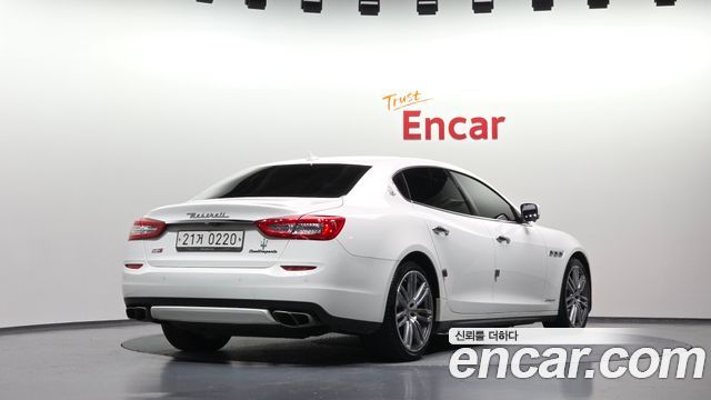 Maserati Quattroporte 3.0 Diesel 2016 — фото 2