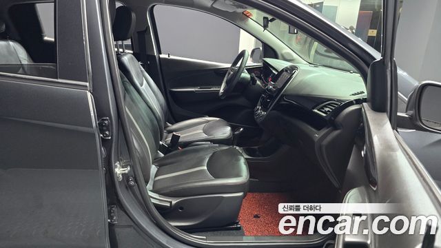 Chevrolet Spark Premier 2022 — фото 11