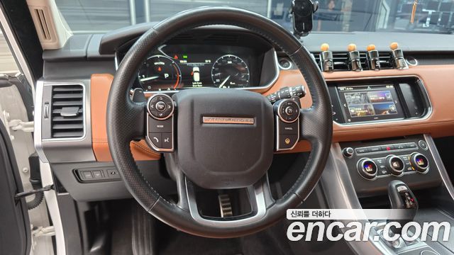 Land Rover Range Rover Sport (II) 3.0 SDV6 HSE Dynamic 2016 — фото 13