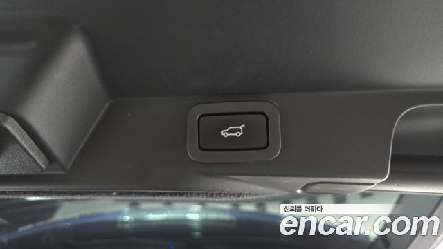 Land Rover Range Rover Sport (II) 3.0 SDV6 HSE Dynamic 2016 — фото 20
