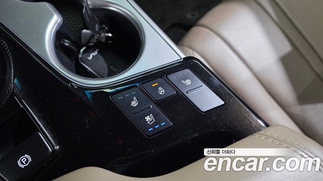 Kia K8 2.5 Gasoline 2WD Noblesse Light 2022 — фото 17