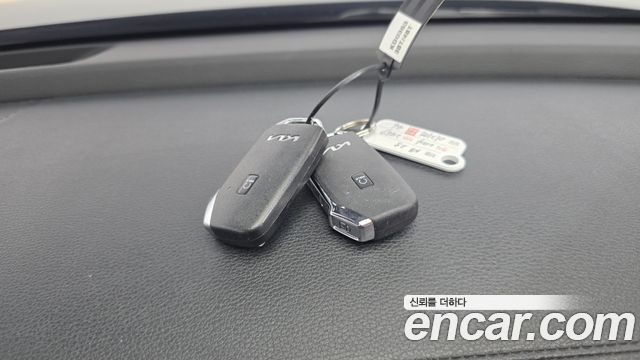 Kia K8 2.5 Gasoline 2WD Noblesse Light 2022 — фото 18
