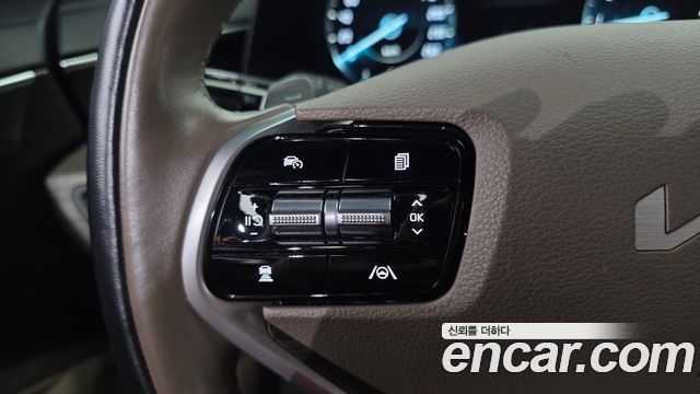 Kia K8 2.5 Gasoline 2WD Noblesse Light 2022 — фото 19