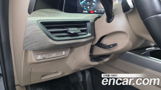 Kia K8 2.5 Gasoline 2WD Noblesse Light 2022 — фото 28