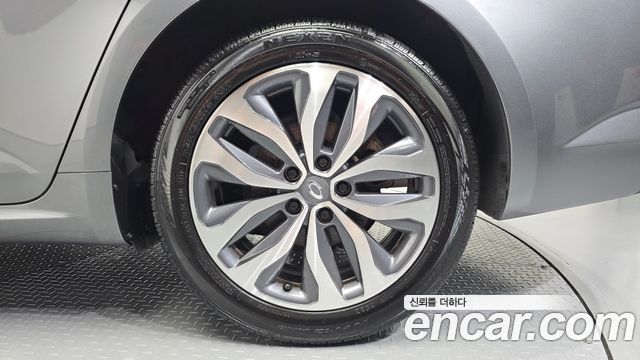 Renault Korea SM6 2.0 GDe LE 2017 — фото 21