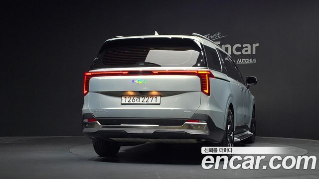 Kia Carnival (IV) HEV 9seater Signature 2024 — фото 4